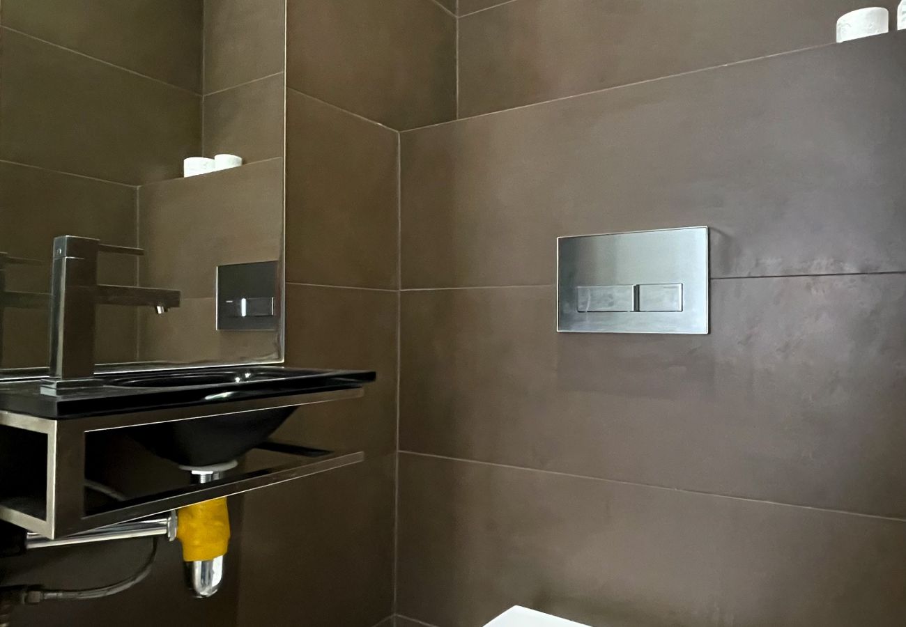 Appartement à Cannes - ARU117 / Remarquable 3 pièces central