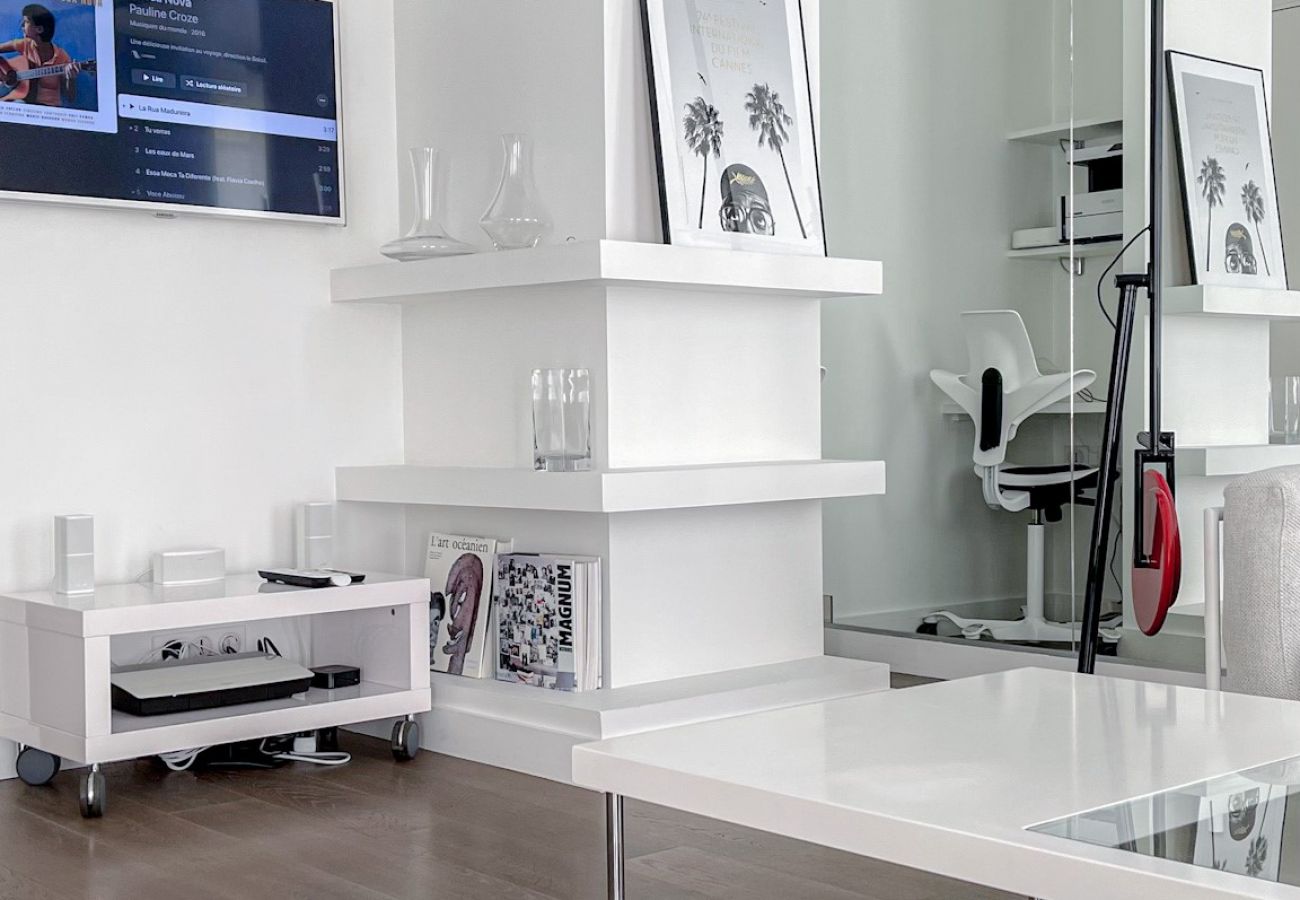 Appartement à Cannes - ARU117 / Remarquable 3 pièces central