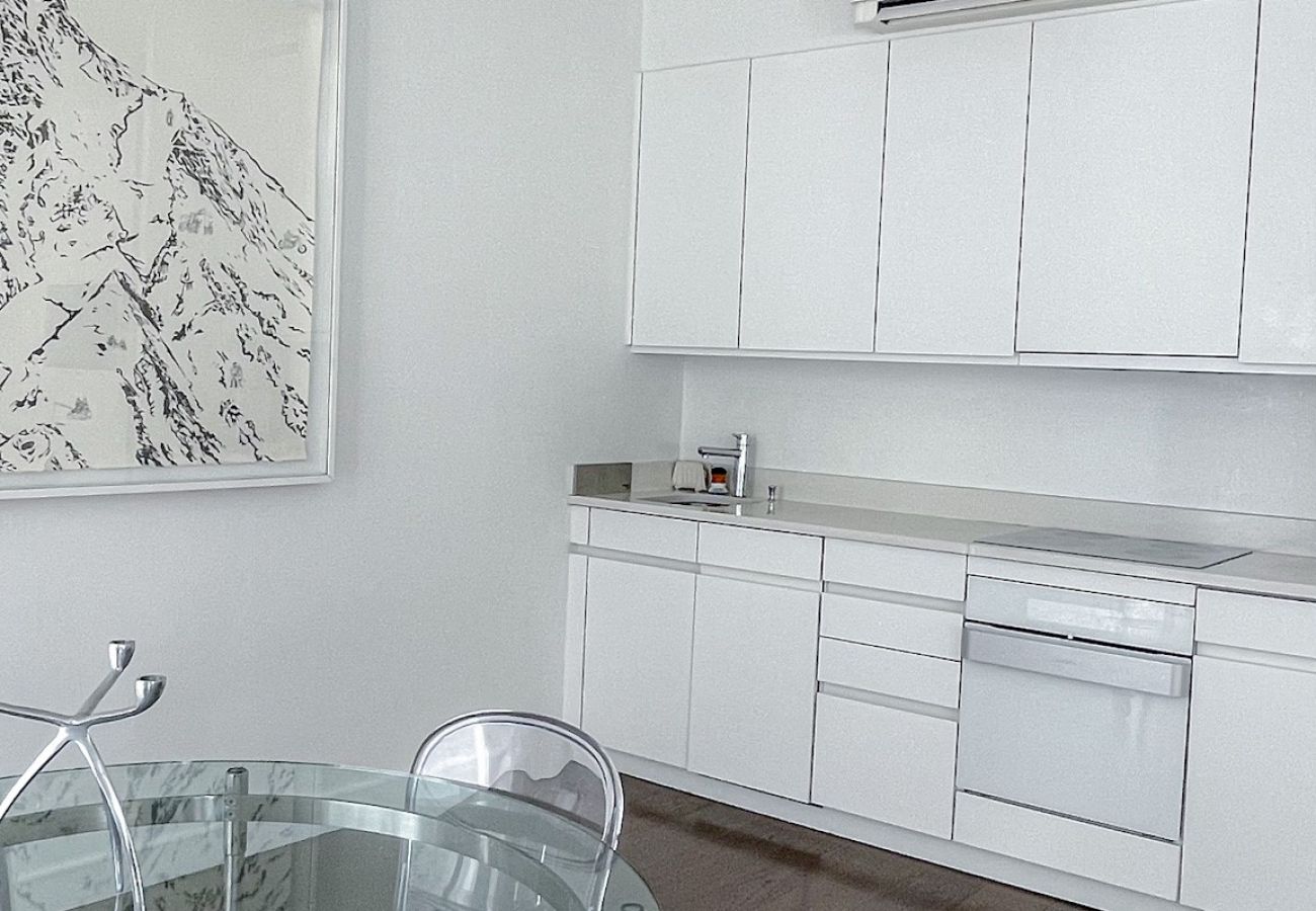 Appartement à Cannes - ARU117 / Remarquable 3 pièces central