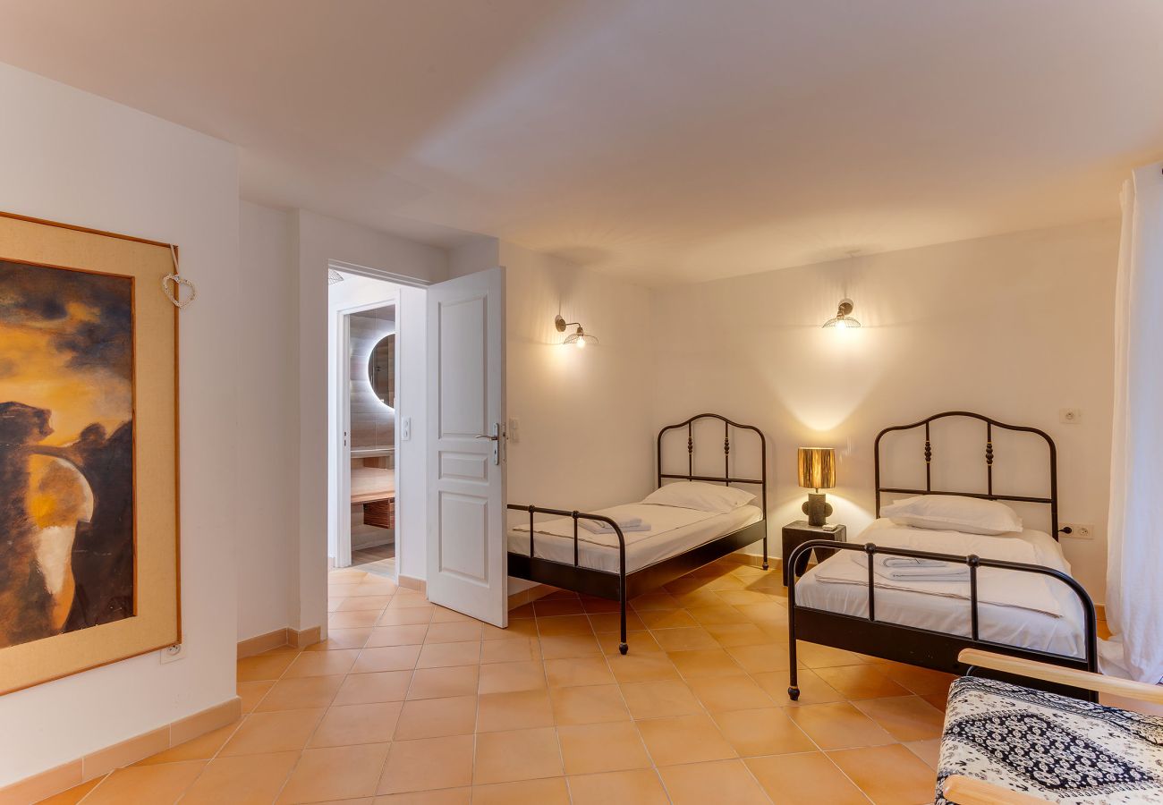 Villa à Eze - VILLA LUNA VI4339 By Riviera Holiday Homes
