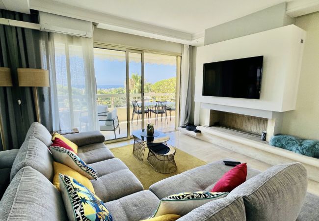 Appartement à Cannes - BellaVista / Bel appartement avec vue sur la mer