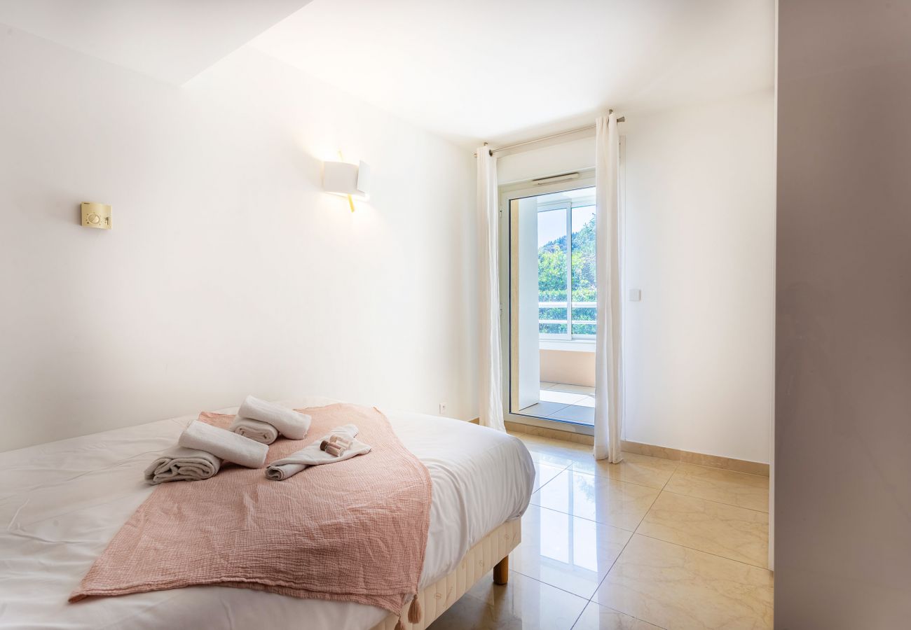 Appartement à Eze - EZE VISTA AP4328 By Riviera Holiday Homes