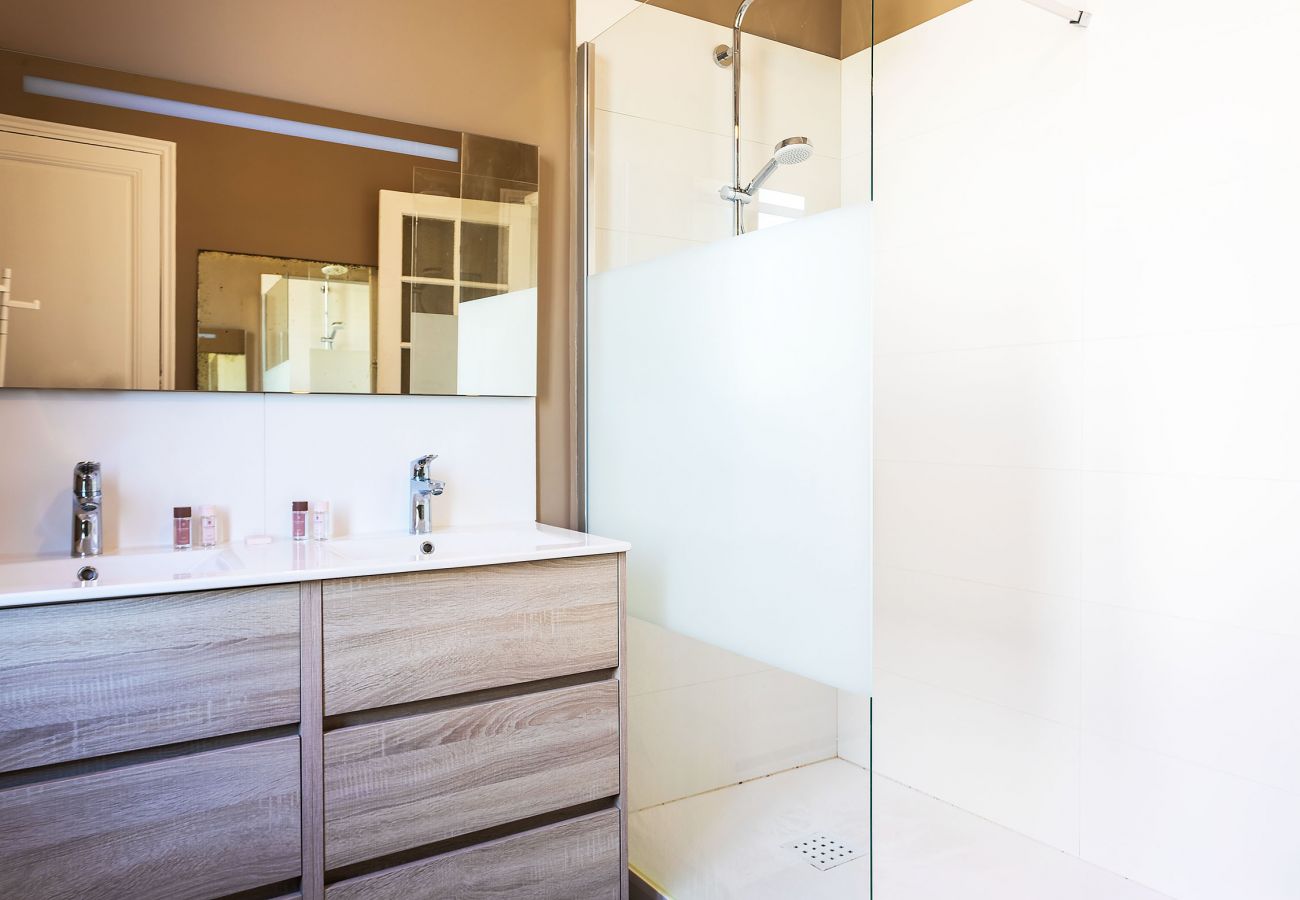 Villa à Nice - VILLA REVE D'AZUR VI4353 bY Riviera Holiday Homes