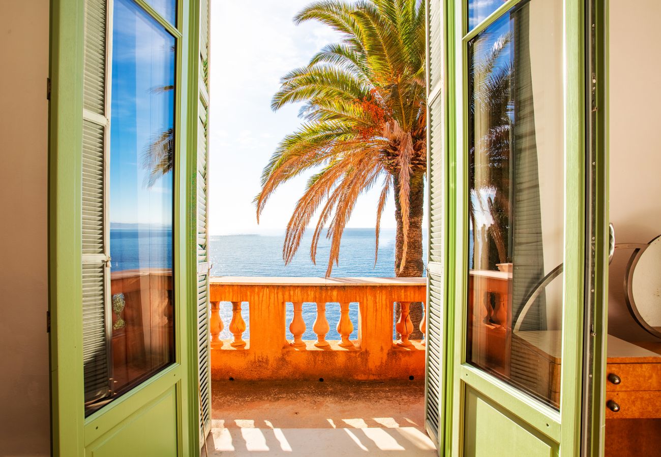 Villa à Nice - VILLA REVE D'AZUR VI4353 bY Riviera Holiday Homes