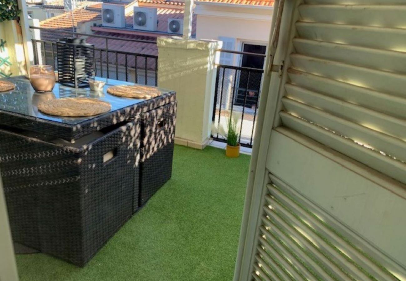 Appartement à Cannes - AUD4036 / Meynadier 2 pièces  terrasse