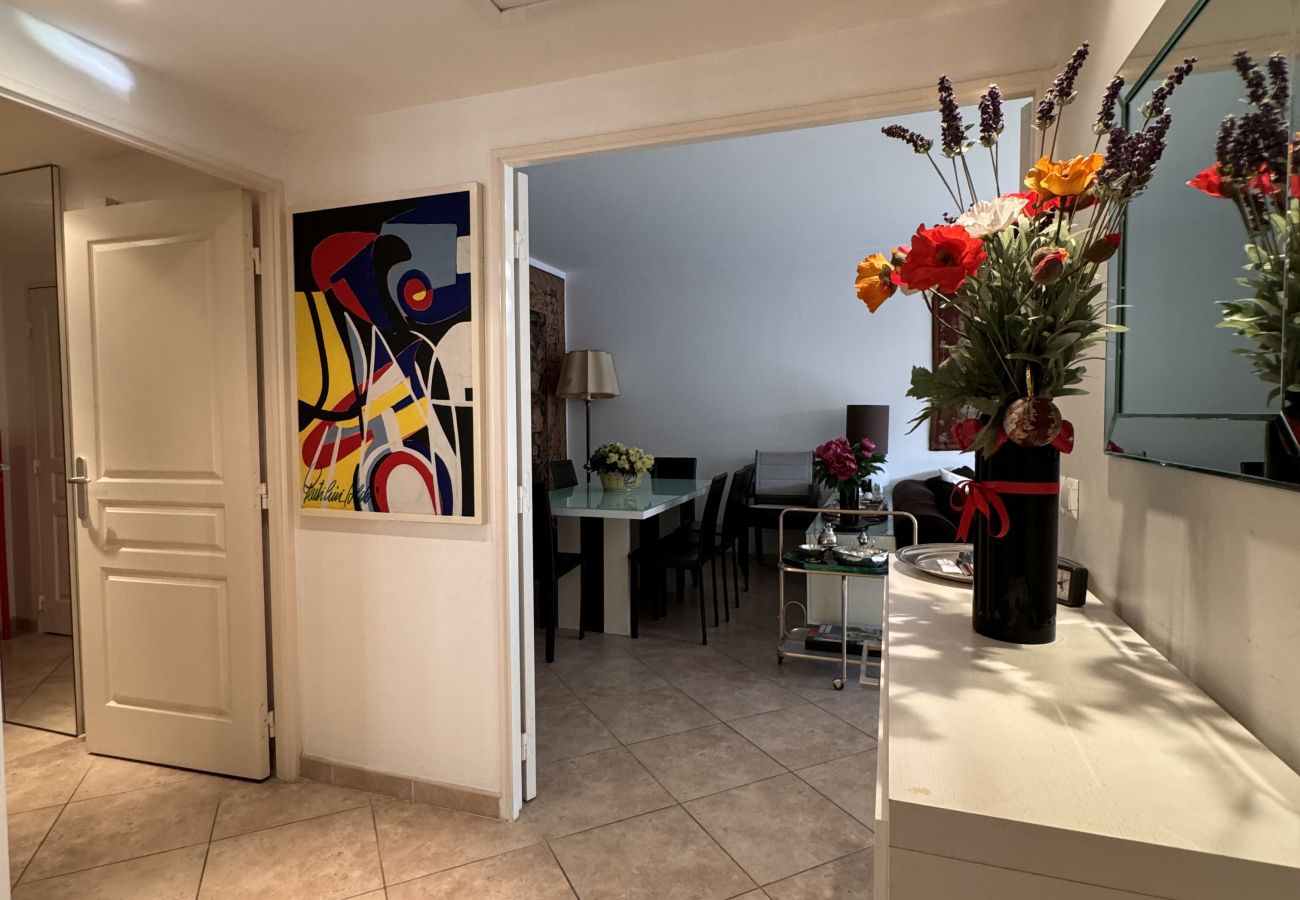 Appartement à Cannes - GIA347 / Superbe appartement proche du centre
