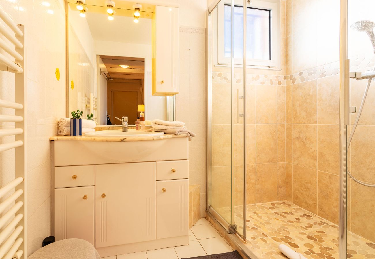 Appartement à Nice - LE JARDIN BLEU AP4388 By Riviera Holiday Homes