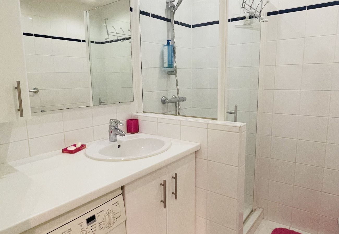 Studio à Cannes - Studio proche centre / FARN4