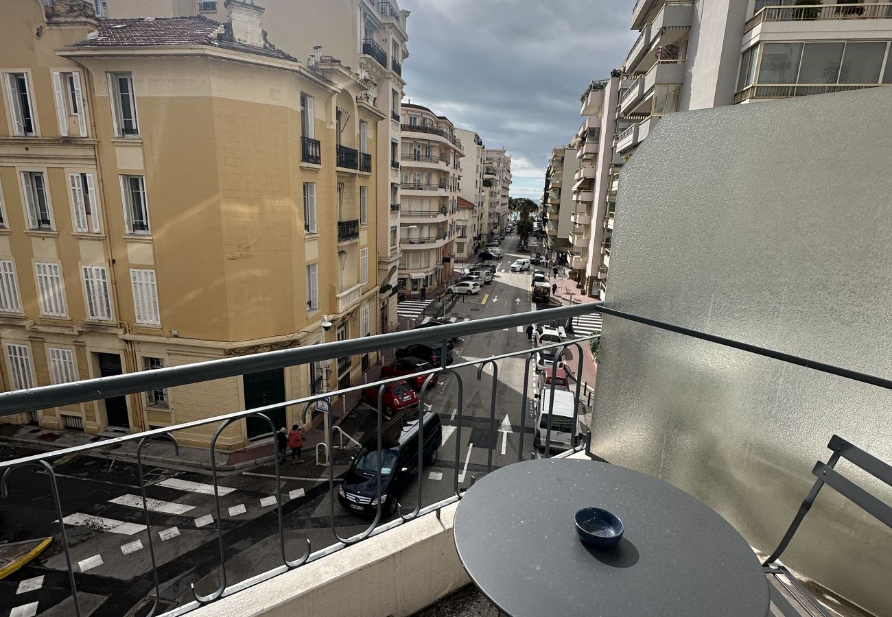 Studio à Cannes - STUDIO90 / Studio de luxe en centre-ville