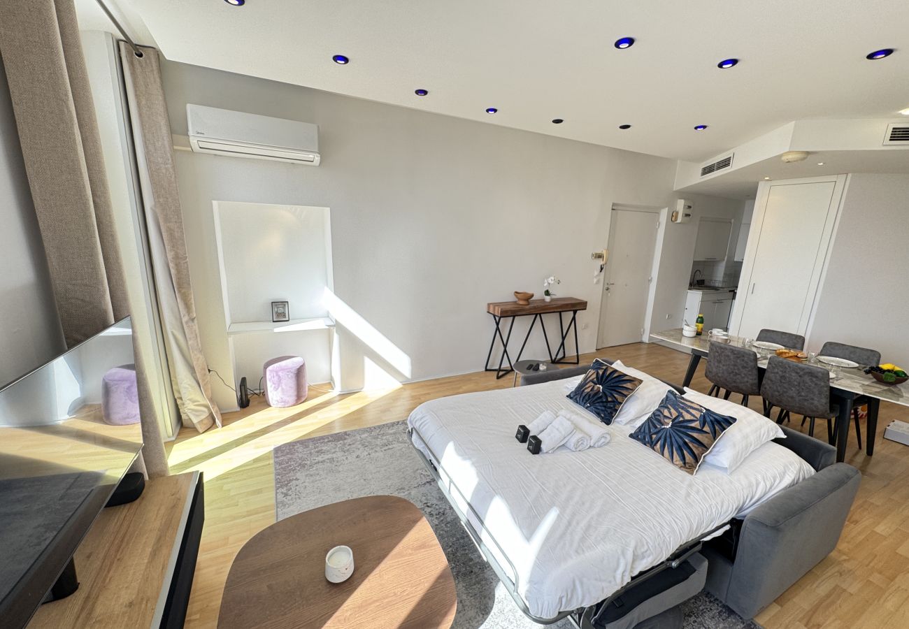 Appartement à Cannes - villa Carmela / charmante suite vue mer