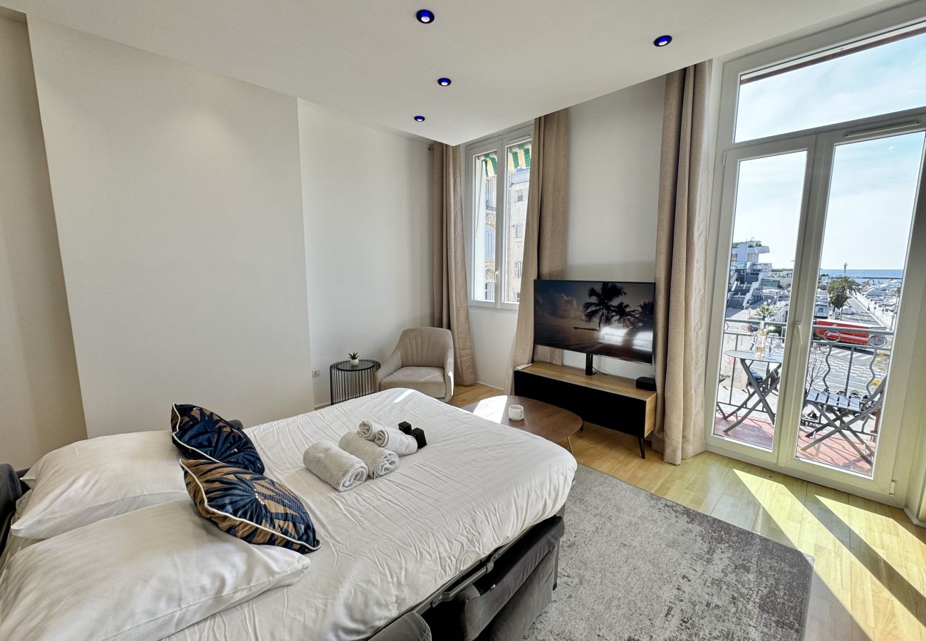 Appartement à Cannes - villa Carmela / charmante suite vue mer