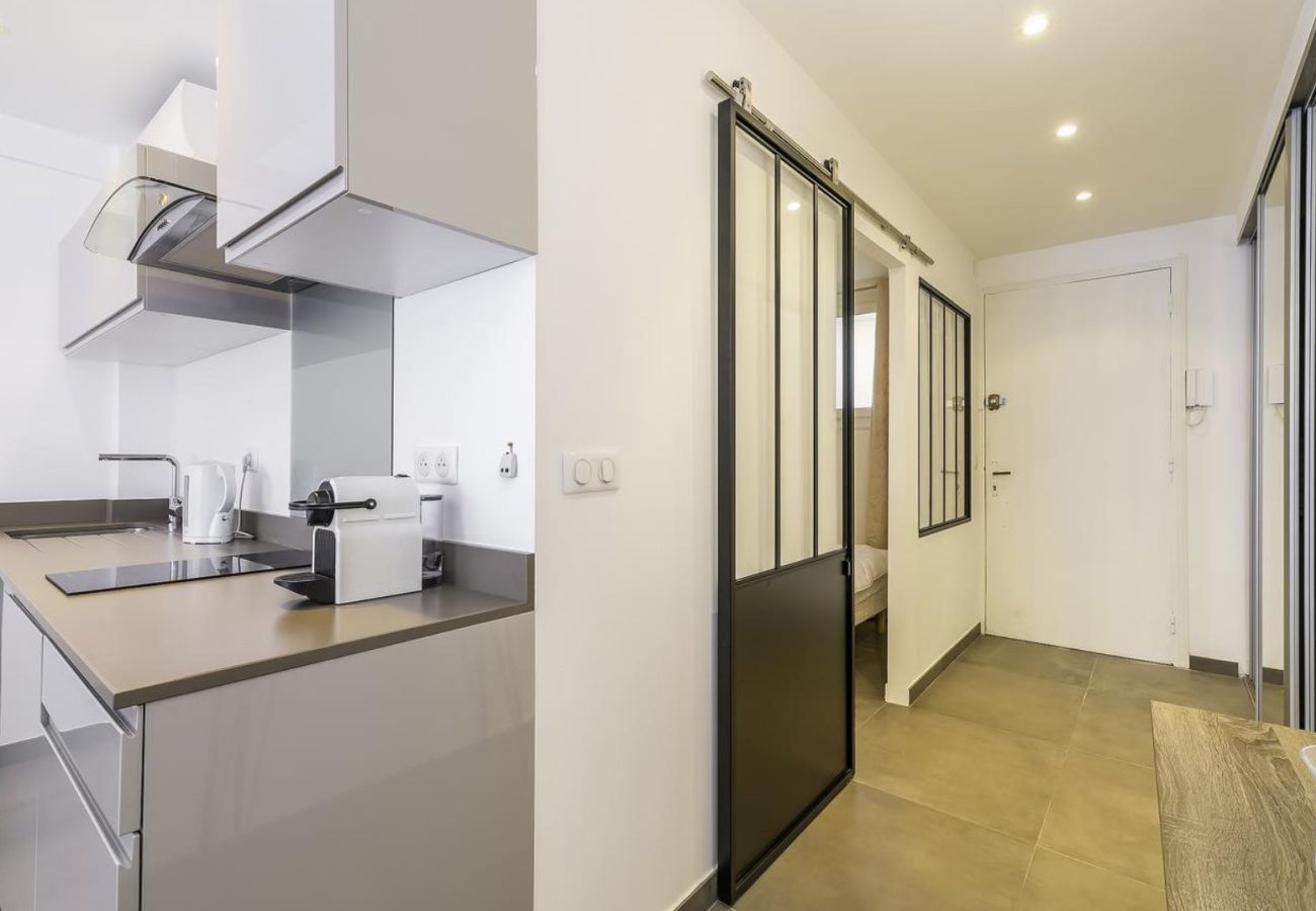Appartement à Cannes - sk CIO1899 / Superbe T2 lumineux dans le centre