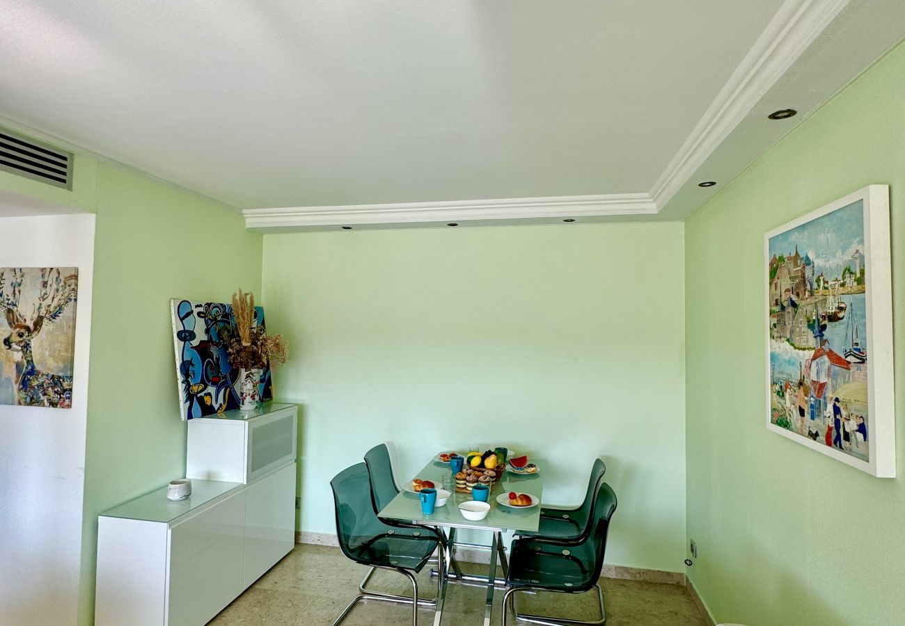 Appartement à Cannes - GOLDEN / 2 pièces proche mer