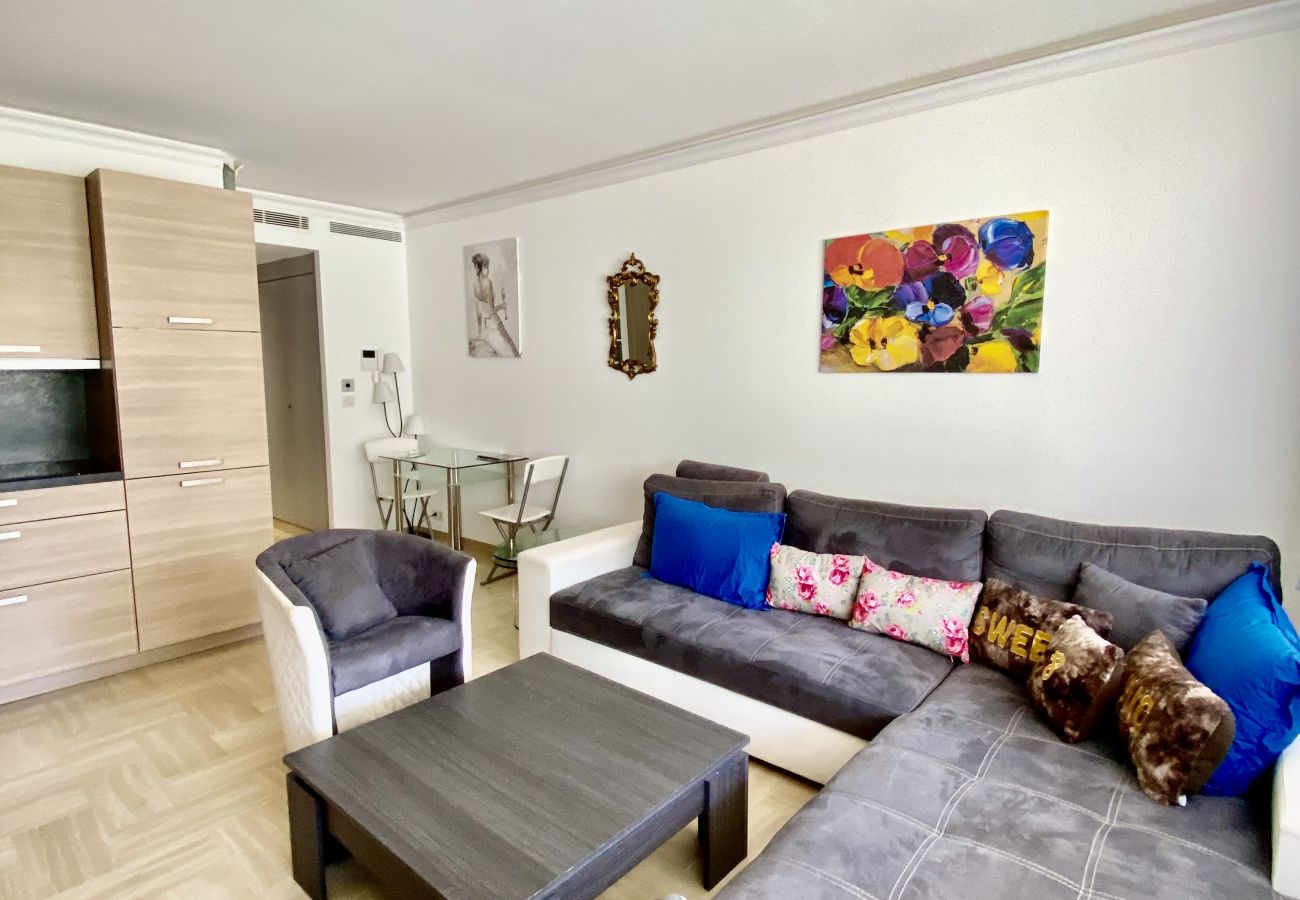 Appartement à Cannes - MEN5335 / Elégant 2 pièces