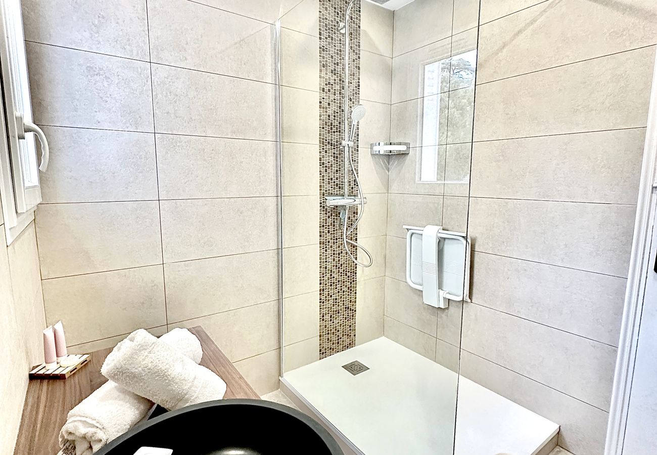 Appartement à Cannes - LE CEDRE Appartement moderne