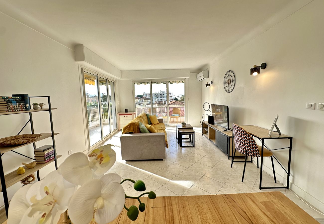 Appartement à Cannes - LE CEDRE Appartement moderne
