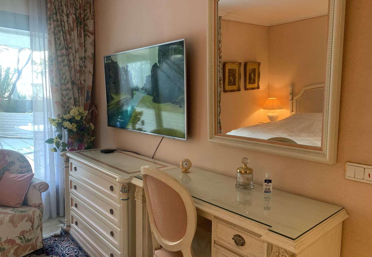 Appartement à Cannes - BAM67 / 3 Pièces Croisette luxe