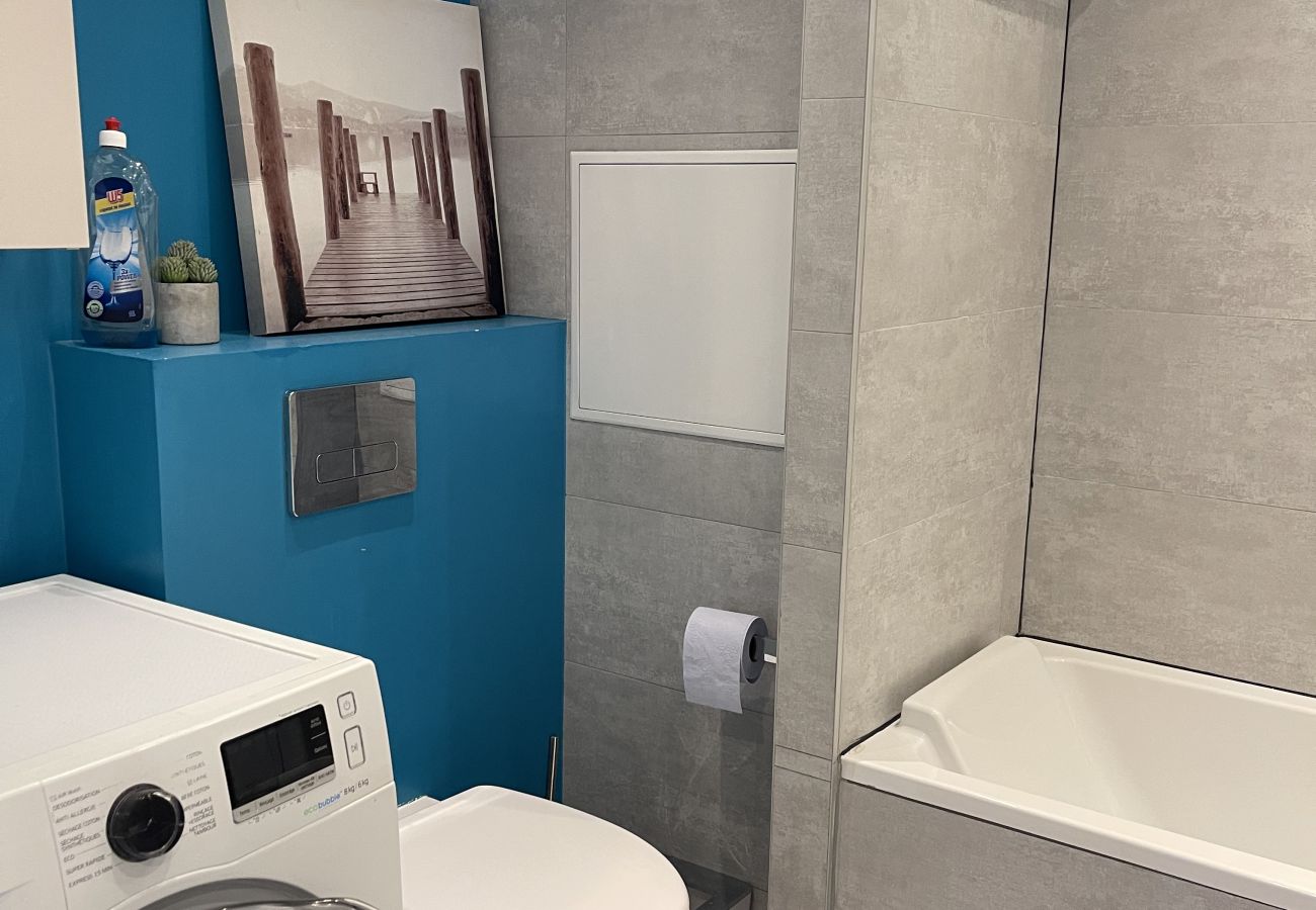 Appartement à Cannes-la-Bocca - Cannes Beach résidence / Vue mer piscine