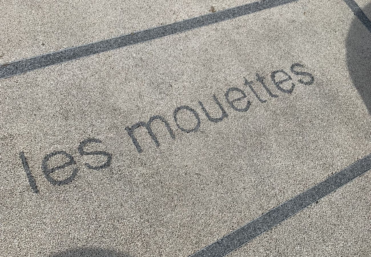 Appartement à Cannes - 2 pièces terrasse proche mer / Les Mouettes