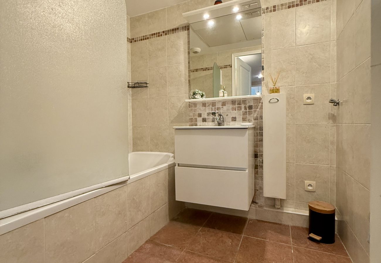 Appartement à Cannes-la-Bocca - DAPHNE