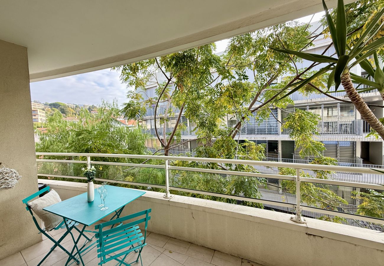 Appartement à Cannes-la-Bocca - DAPHNE