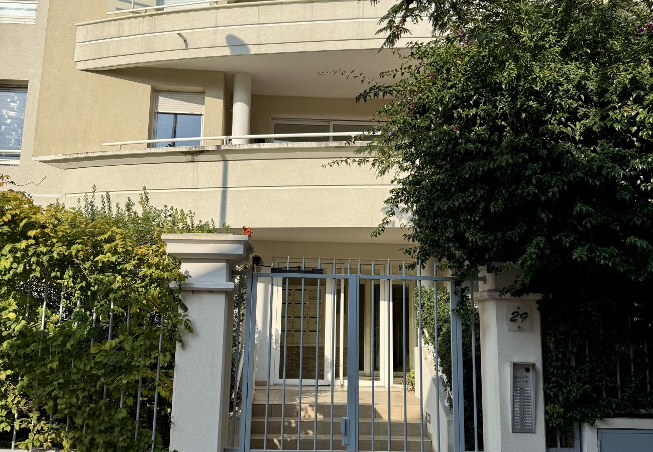 Appartement à Cannes-la-Bocca - DAPHNE