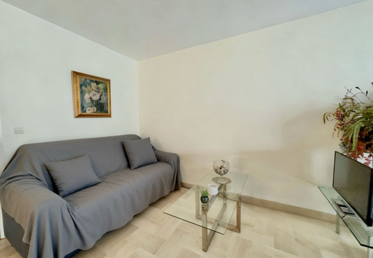 Studio à Cannes - Gray d'albion studio D vue mer de côté