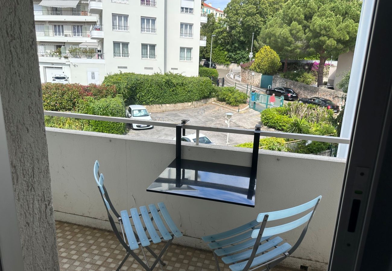 Appartement à Cannes - LE WINDSOR B
