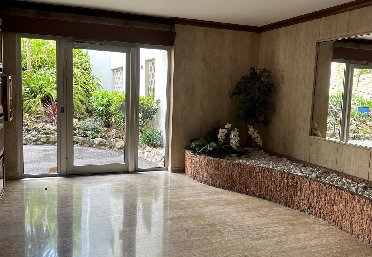 Appartement à Cannes - LE WINDSOR B