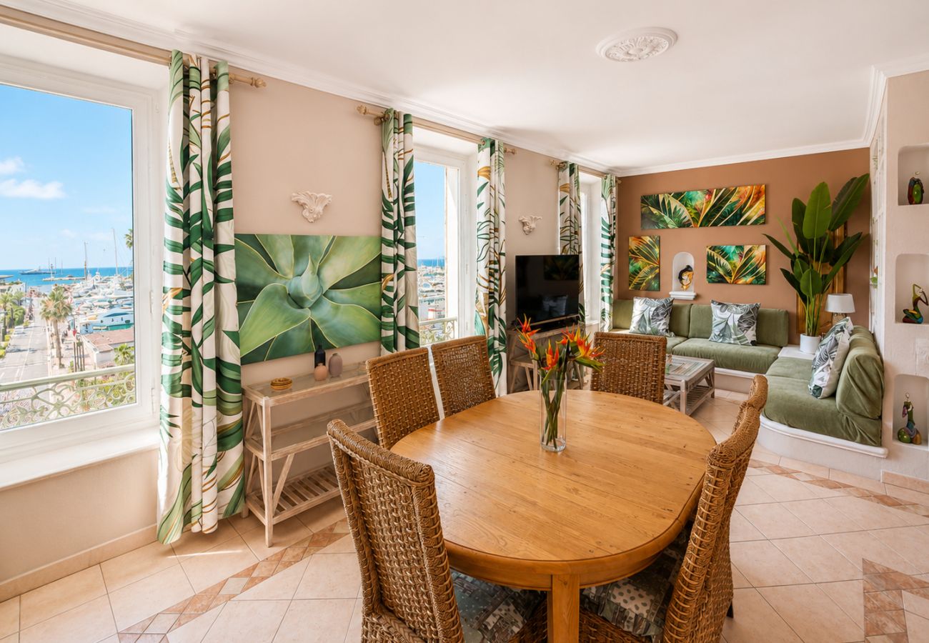 Appartement à Cannes - La vigie / centre-ville vue mer face palais